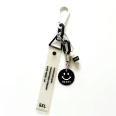 Ｉ86 じゃらじゃらキーホルダー　バッグチャーム キーチャーム　＊ スマイル