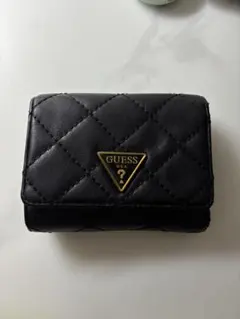 GUESS ブラック 三つ折り財布