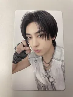 Item thumbnail for item 5c5f9f6a-94d9-4c37-86b1-67ddcc68b78a