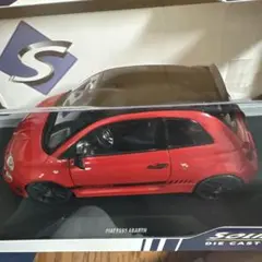 Solido FIAT 595 ABARTH ミニカー 1/18のサムネイル