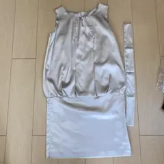 シルバー サテン タイトドレス ビジュー付き