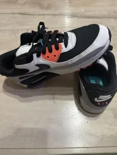 Nike Air Max スニーカー 黒/白/オレンジ