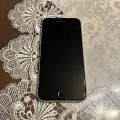 iPhoneSE3 スターライト本体