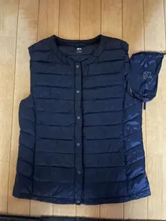 UNIQLO ウルトラライトダウン ベスト ネイビー