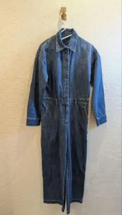 Item thumbnail for item ad97aaa4-ce7f-40ce-b7b6-6d91fdd6fa09