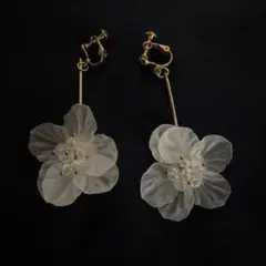 ウェディング イヤリング フラワー