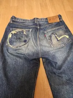 Item thumbnail for item ab0cbdd7-7957-406b-ad68-f00a518e18d3