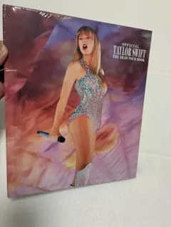 2026年最新】taylor swift ツアーブックの人気アイテム - メルカリ