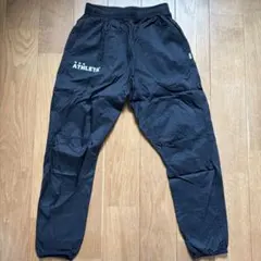 ATHLETA 黒 長ズボン