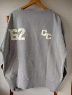 HOLIDAYS COMFORT　VINTAGE 加工　ロゴスウェット