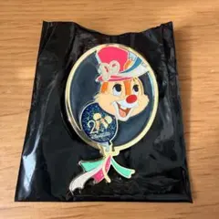 香港ディズニー 20周年 ピンバッジ　デール