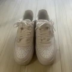 Nike ホワイト スニーカー 7 (US)