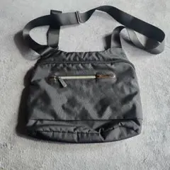 Item thumbnail for item e61945b3-cb09-46b9-8dc8-99e0fa01c2e0