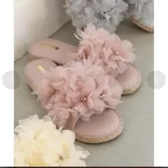 破格、美品！RANDAフラワー装飾 ホワイト サンダル