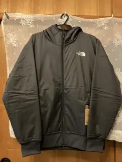 THE NORTH FACE リバーシブルテックエアーフーディ（メンズ）