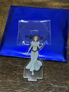 BLEACH WORLD アクリルスタンド 井上織姫 - メルカリ