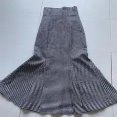 LIP SERVICEマーメイドロングスカート