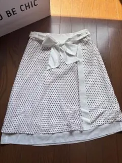 TO BE CHIC ドットスカートのサムネイル
