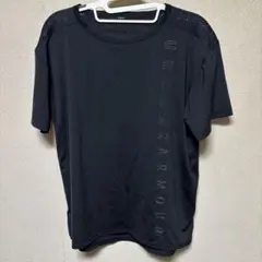 UNDER ARMOUR ブラック Tシャツ 肩部分メッシュ！