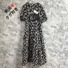 新品❤️タグ付き✨GU フラワーＶネックティアードワンピース【S】ブラック