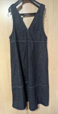 GU　デニムジャンパードレス　ネイビー