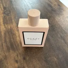 GUCCI BLOOM オードパルファム 香水のサムネイル