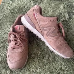 New Balance 24.5センチ ベージュ　スニーカー　スエード