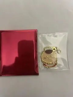 ちいかわレストラン くりまんじゅう メタルチャーム