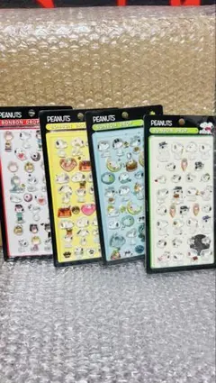 PEANUTS スヌーピー シール 4パックセット