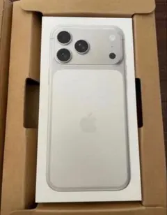 iPhone17promax シルバー 1TB SIMフリー - メルカリ