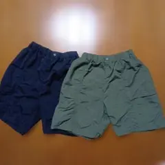ユニクロ　ギアショートパンツ　ブラック、カーキ２枚セット　140