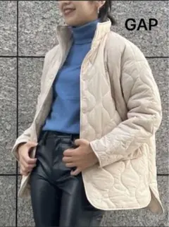 GAP ベージュ キルティングジャケット