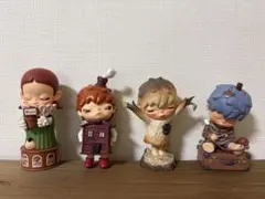 POPMARTフィギュア4体セット