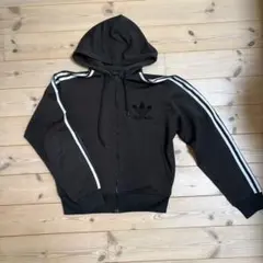 adidas ブラック フードジャケット