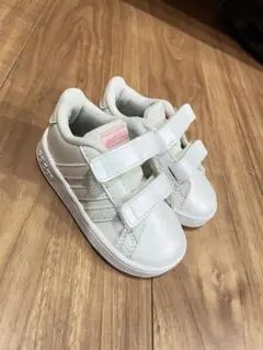 ベビーシューズ