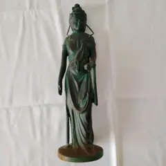 ♥古鉄製　観音像　２．４ｋｇ　観音様　仏像　観音菩薩　骨董　古玩 2025年最新】観音像 金属の人気アイテム - メルカリ