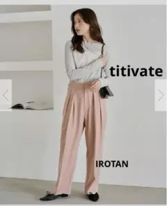 新品titivateティティベイト♡﻿クルーネックラメシアートップス レディースのサムネイル