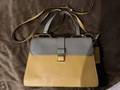 ミュウミュウ　miumiu マドラス ハンドルバッグ 2wayのサムネイル