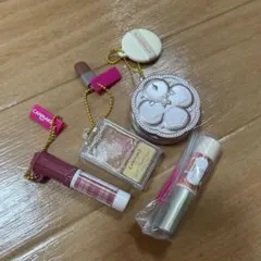 CANMAKE ミニチュアコレクション 가챠