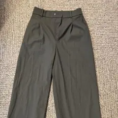 UNIQLO XS カーキ　タックワイドパンツ
