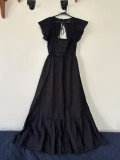 Zara フリル付きマキシドレス　XS