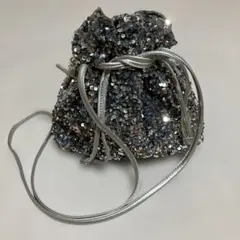 しまむら　スパンコール巾着型ショルダーバック シルバー系のサムネイル
