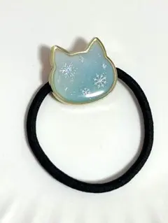 ハンドメイド＊ 空色 ネコ ヘアゴム -真夜中- - メルカリ