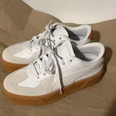 PUMA カルメンティートゥー　厚底スニーカーのサムネイル