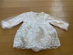 ホワイト刺繍入り長袖ワンピース