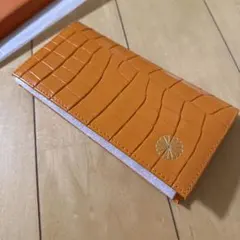 【新品未使用】皇居　財布　クロコダイル柄　型押し　オレンジ　菊の御紋入りのサムネイル