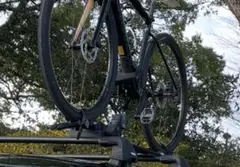 Thule ProRide 591 サイクルキャリア 2セット(右側／左側) - メルカリ