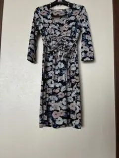 FIFILLES花柄 七分袖　ワンピースのサムネイル