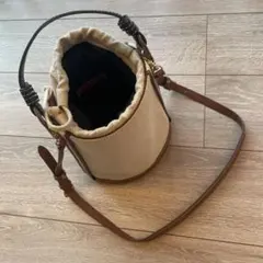 ZARA キャンバス バケット ショルダーバッグのサムネイル