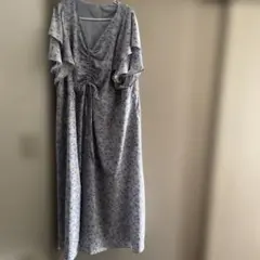 フラワープリント Vネック ロングワンピース